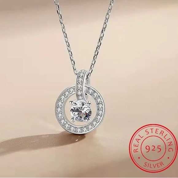 New Simulated Diamonds 925 Sterling Silver Necklace - Picture 3 of 6